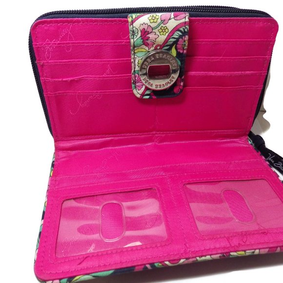 VERA BRADLEY TURNLOCK WALLET Petal Paisley - Picture 4 of 6
